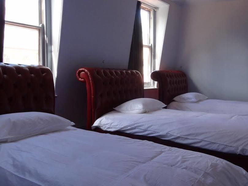 Backpackers Imperial Hotel Хоубарт Екстериор снимка