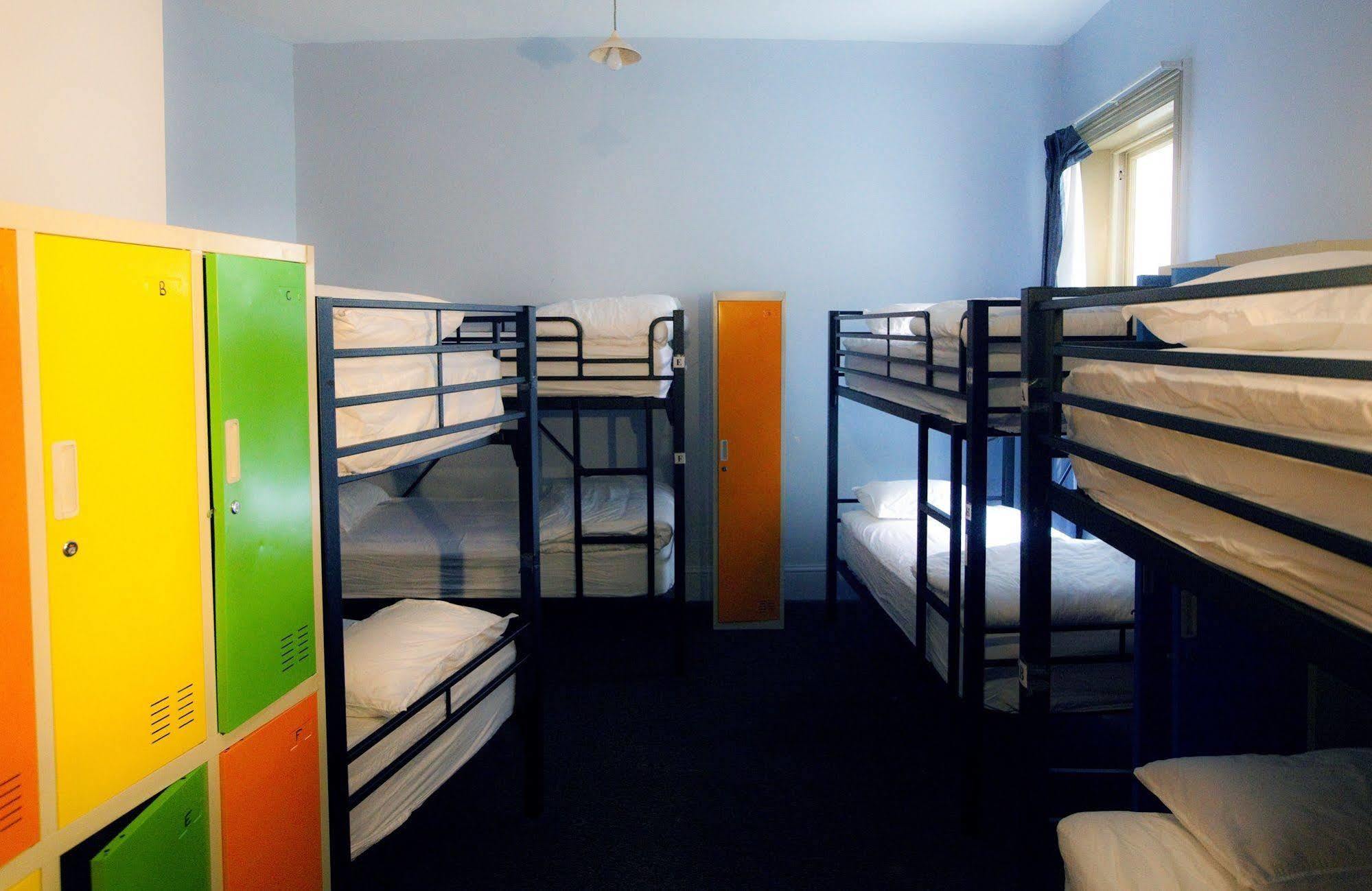 Backpackers Imperial Hotel Хоубарт Екстериор снимка