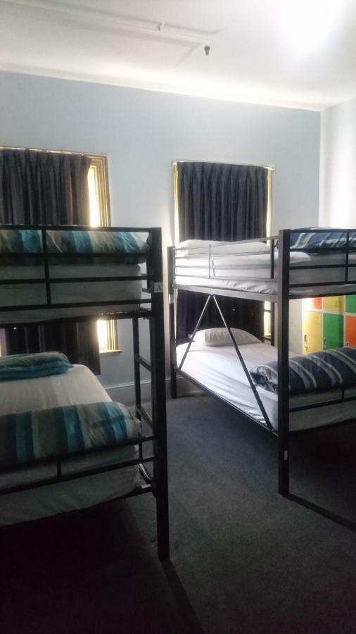 Backpackers Imperial Hotel Хоубарт Екстериор снимка