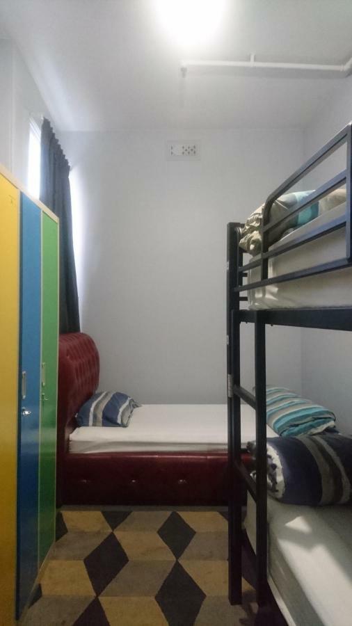 Backpackers Imperial Hotel Хоубарт Екстериор снимка