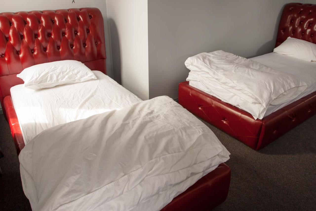 Backpackers Imperial Hotel Хоубарт Екстериор снимка